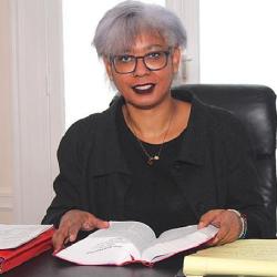 Maître Dominique-jeanne N'diaye