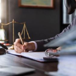 Maître Mélanie Harang - Avocat  Orsay - Divorce  - Droit De La Famille Et Dommage Corporel