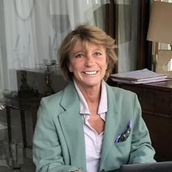 Maître Sophie Souchere
