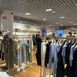 Maje Galeries Lafayette - Cap 3000