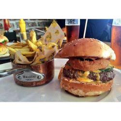 Mamie Burger