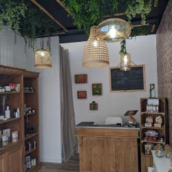 Mamie Cueillette Cbd Shop Paris 11