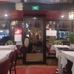 Mandarin Courcelles