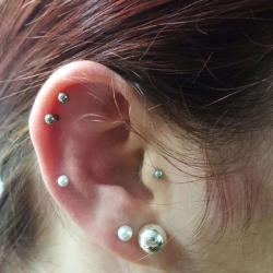 Manu Taptrofor Piercing