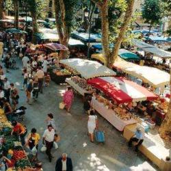 Marché Combs La Ville