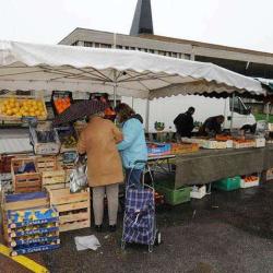 Marché Cours De La Libération