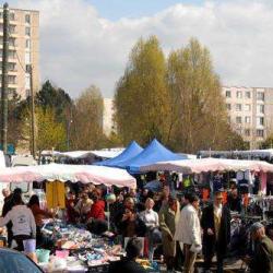 Marché De La Ronde Couture