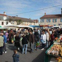 Marché De Roissy-en-france