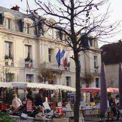 Marché De St Leu La Forêt