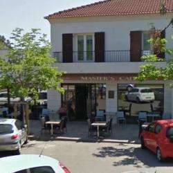 Master's Café