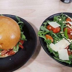 Meating Corner