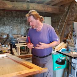 Menuisier - Atelier Des Alouettes - Stage De Menuiserie Saint-appolinard