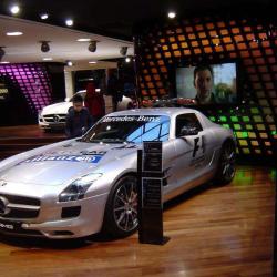 Mercedes-benz Paris