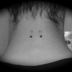 Minh-thu Piercing & Tatouage