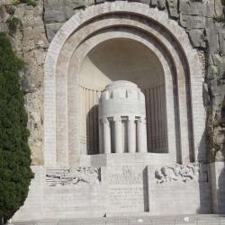 Monument Aux Morts