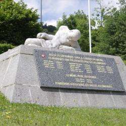 Monument Du Pré De L'orme