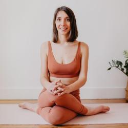 Moom Yoga