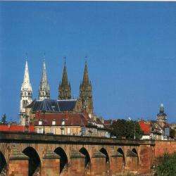 Moulins