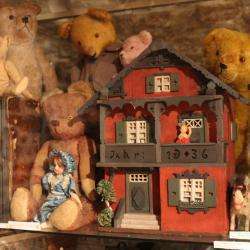 Musée Des Poupées Et Des Nounours