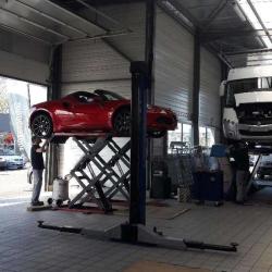 Navarre Auto