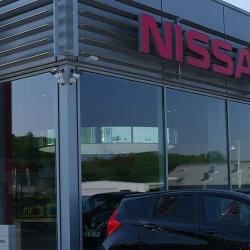 Nissan Fontainebleau