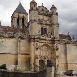 Notre Dame De Vétheuil