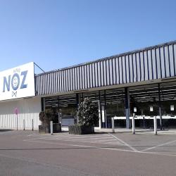 Noz