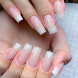 Ongles Et Cils