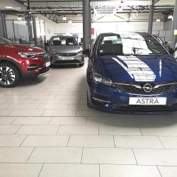 Opel Charleville - Hess Automobile