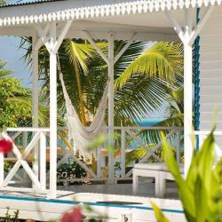 Opoa Beach Hotel