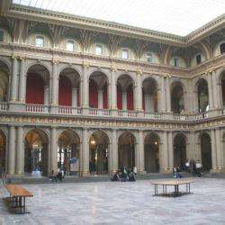 Palais Universitaire
