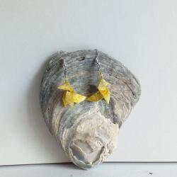 Papiers Saugrenus