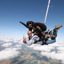 Parachutisme 74