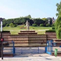 Parc De La Butte-du-chapeau-rouge