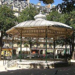 Paris 12