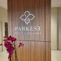Parkest Hôtel & Spa