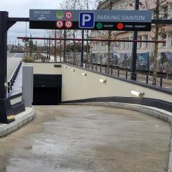 Parking Danton