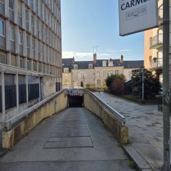 Parking Des Carmes