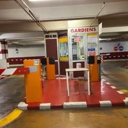 Parking Du Marché Des Batignolles