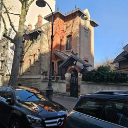 Parking Résidentiel Garage Du Village