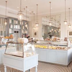 Pâtisserie Des Martyrs