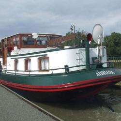 Péniche Adriana