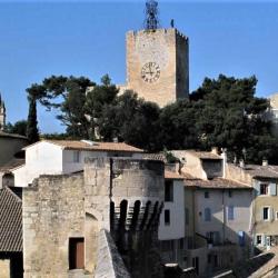 Pernes Les Fontaines