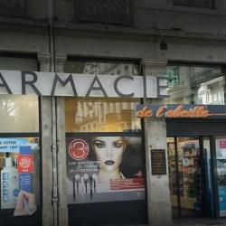 Pharmacie De L'abeille