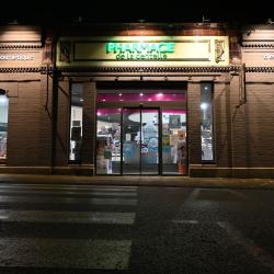 Pharmacie De La Dentelle