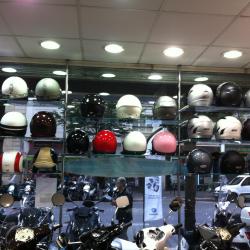 Piaggio Scooter Center Paris