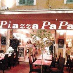 Piazza Papa