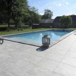 Piscine 64