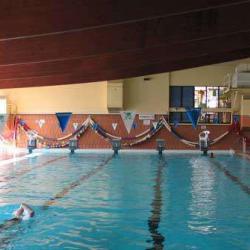 Piscine De Super Besse