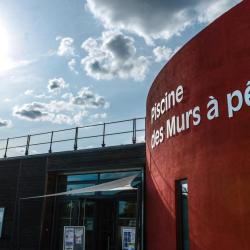 Piscine Des Murs à Pêches